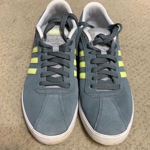 Women’s Adidas shoes